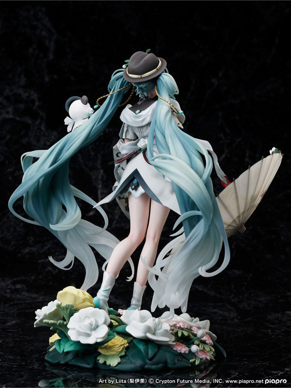 FURYU PVC 1/7 FIGURE HATSUNE MIKU  FURYU PVC 1/7 FIGURE HATSUNE MIKU